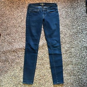 Charlie Skinny Jeans